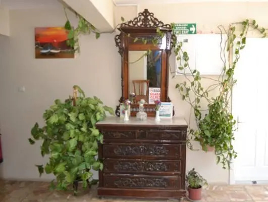 Eden in Teos Pansiyon