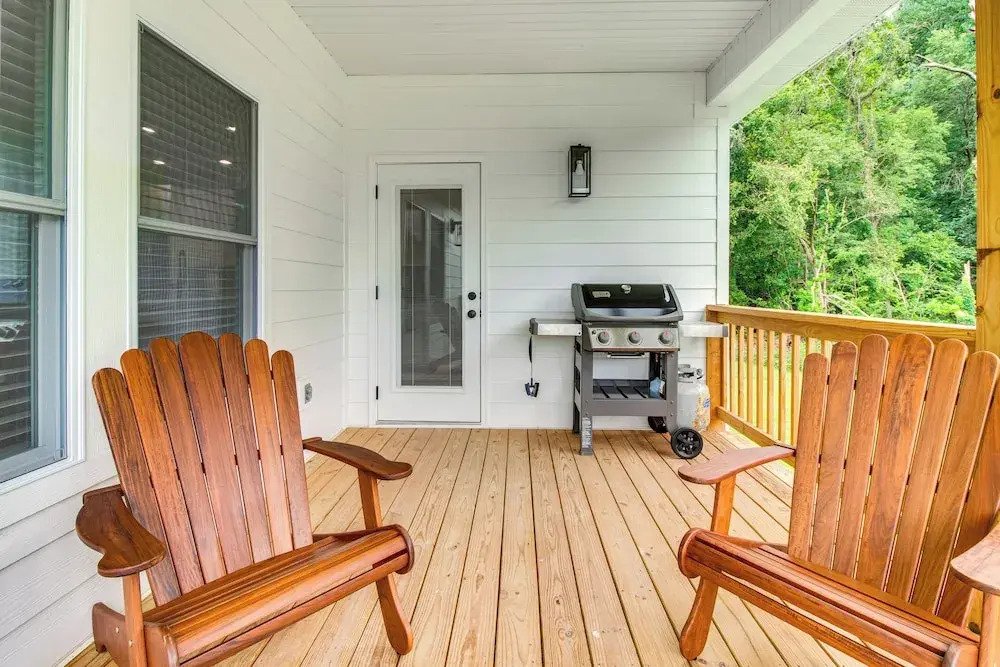 Flippin Vacation Rental: Walk to White River!