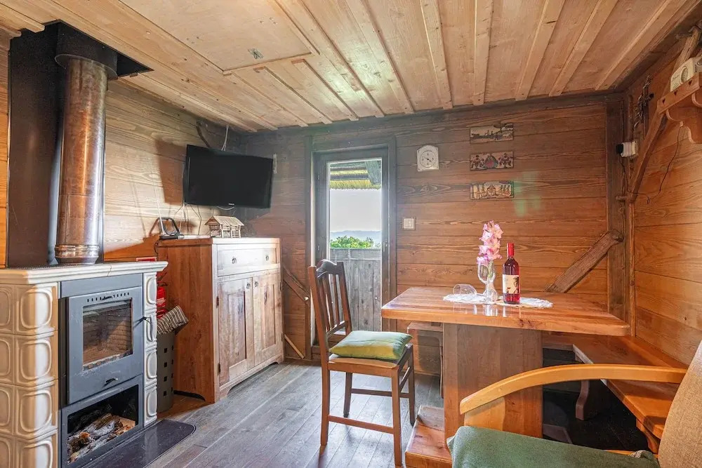Vineyard Cottage Škatlar 1