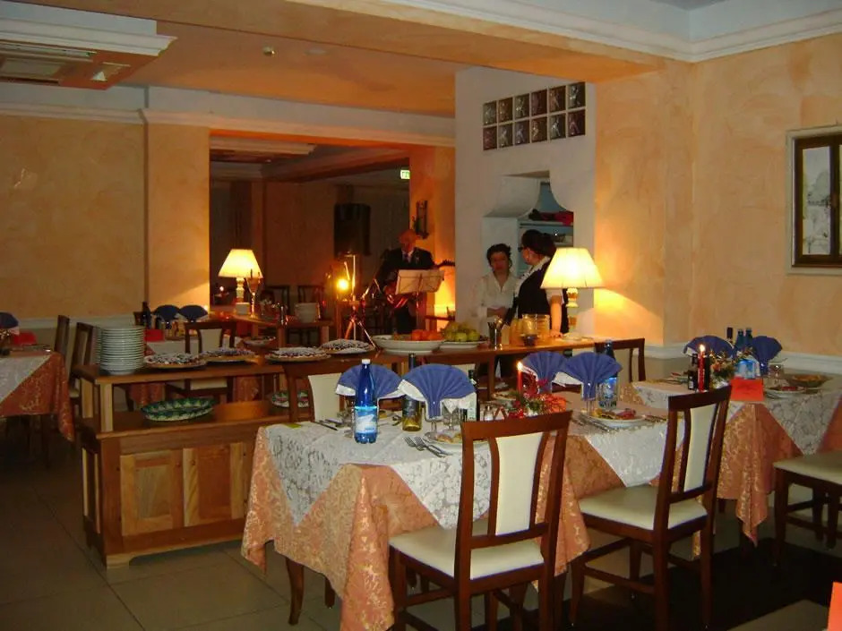 Hotel Adriana