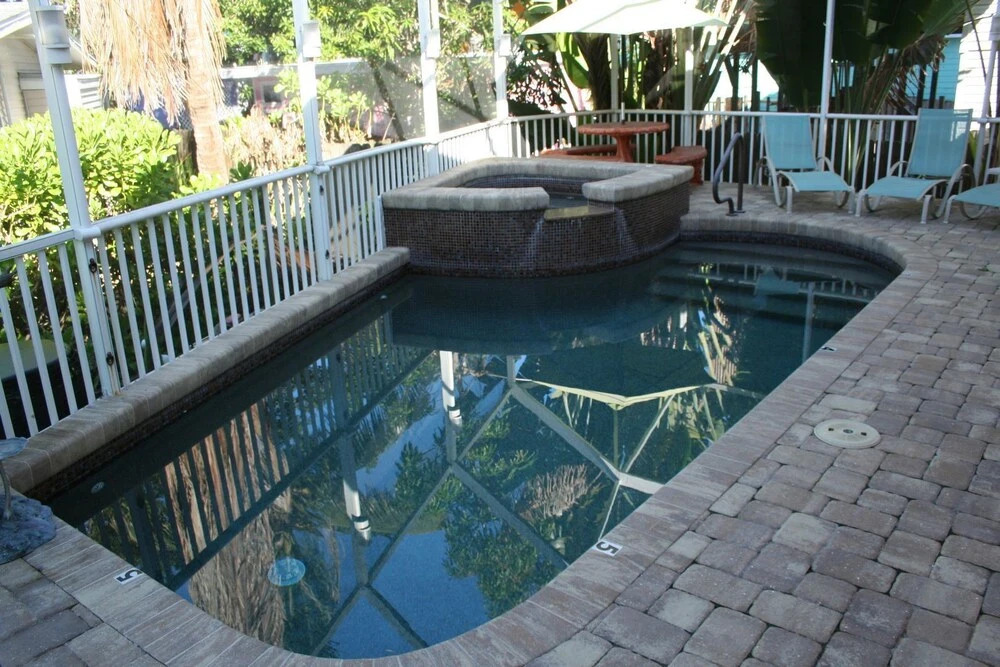 Sea Esta Down- Beautiful Pool House Just Steps To Beach