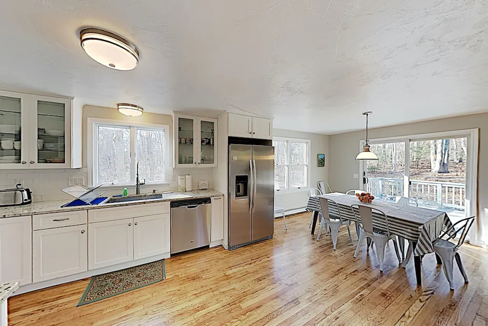New Listing! Freshly Renovated : Near Beaches! 3 Bedroom Home