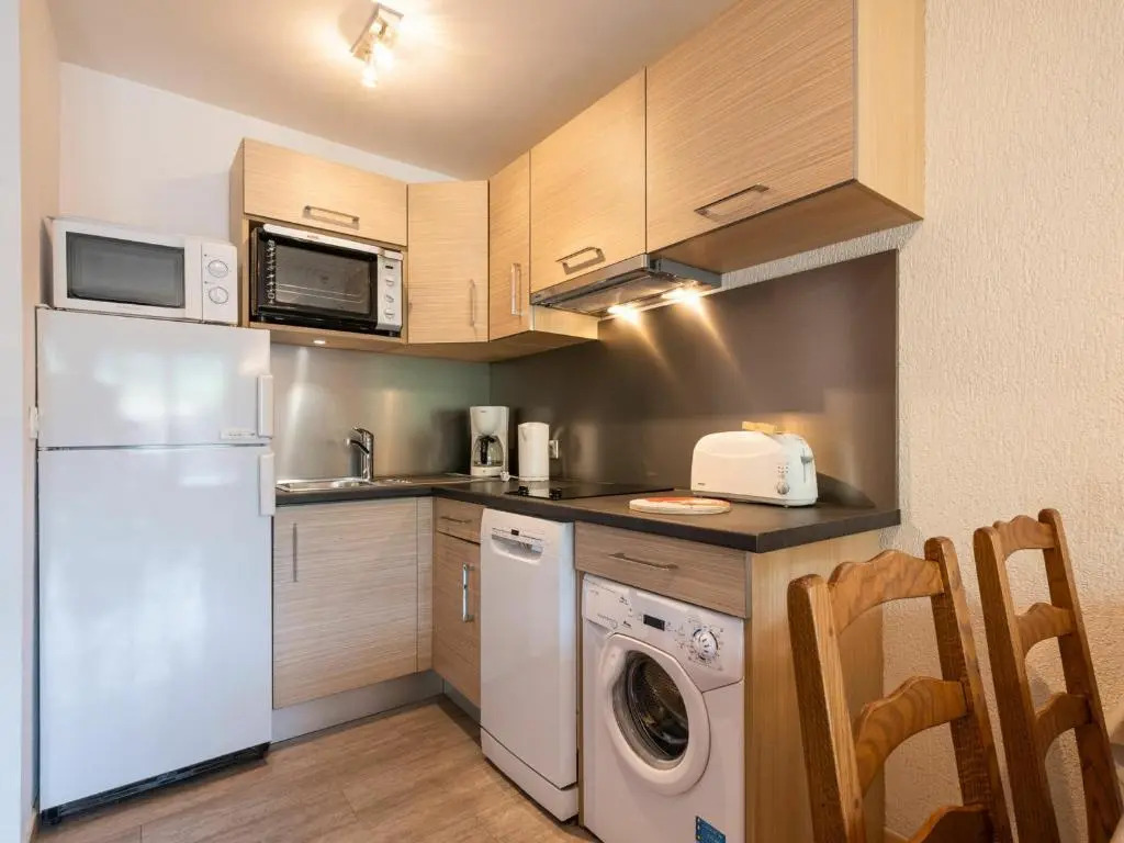 Appartement La Clusaz, 2 pièces, 4 personnes - FR-1-304-12