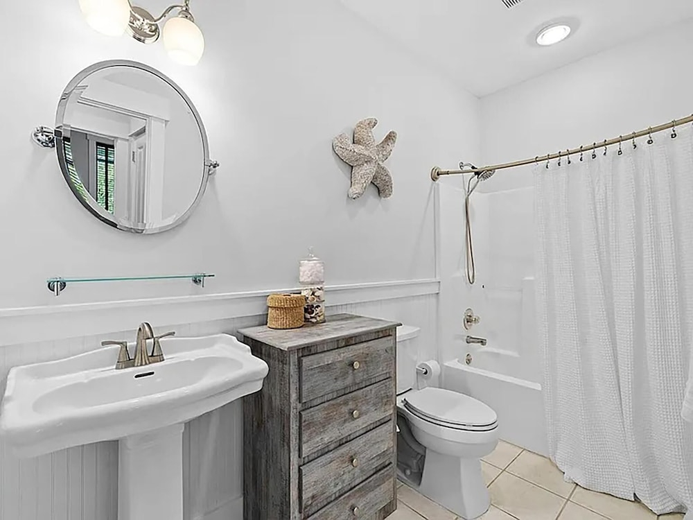 Grand Isle Condo 306