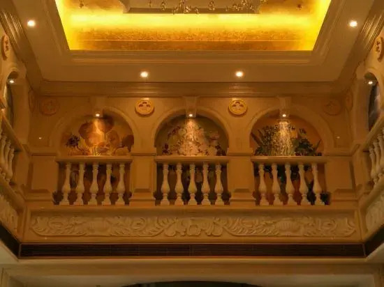 Vienna Hotel (Shenyang Central Street)