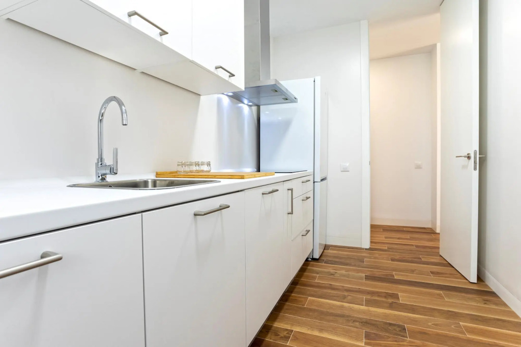 Beautiful 3-bedroom Apartment in Cadiz Center San Antonio IV