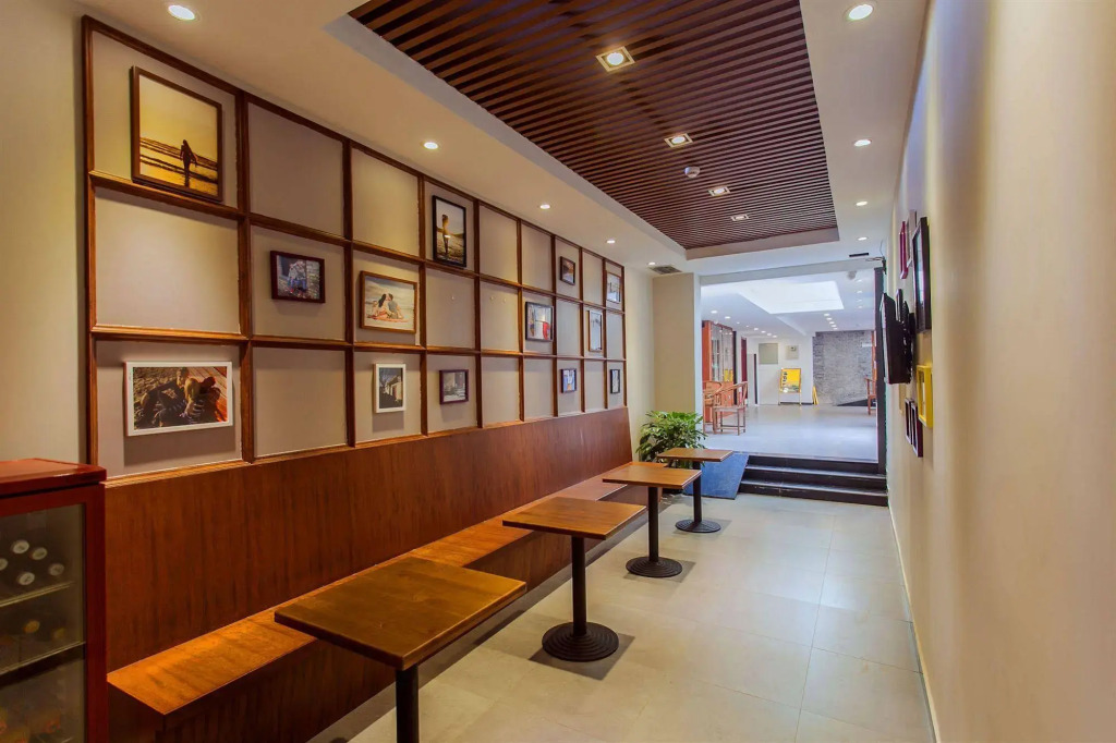 PekingUni Photography theme Hotel