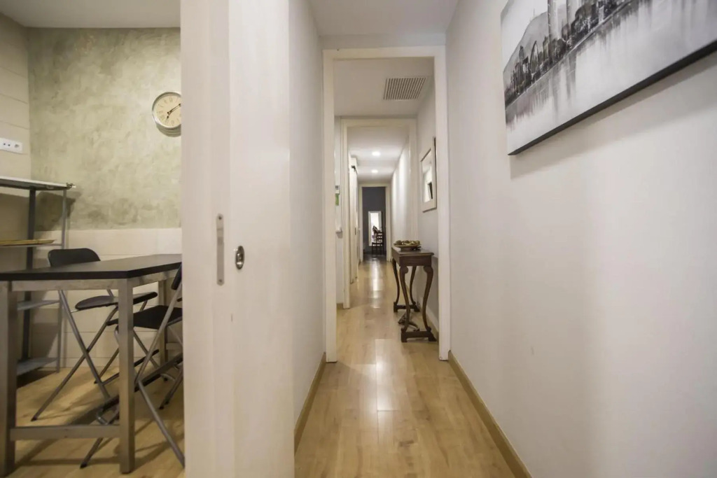 23PAR203 Comfortable apartment in Paralel