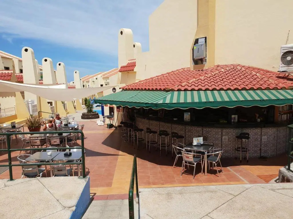 Mare Verde 104 - Two Bed with pool view and wifi internet