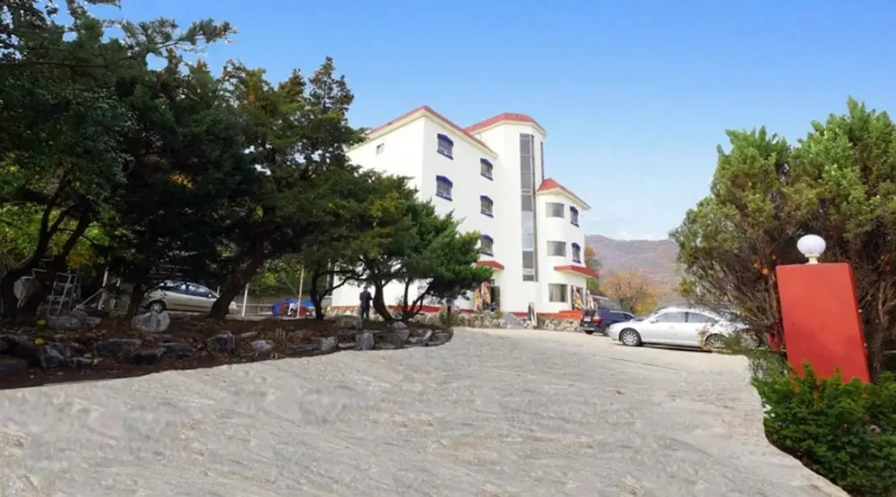 Gumgang Town Pension