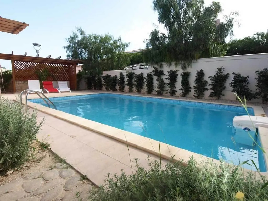 Amathusa Villas