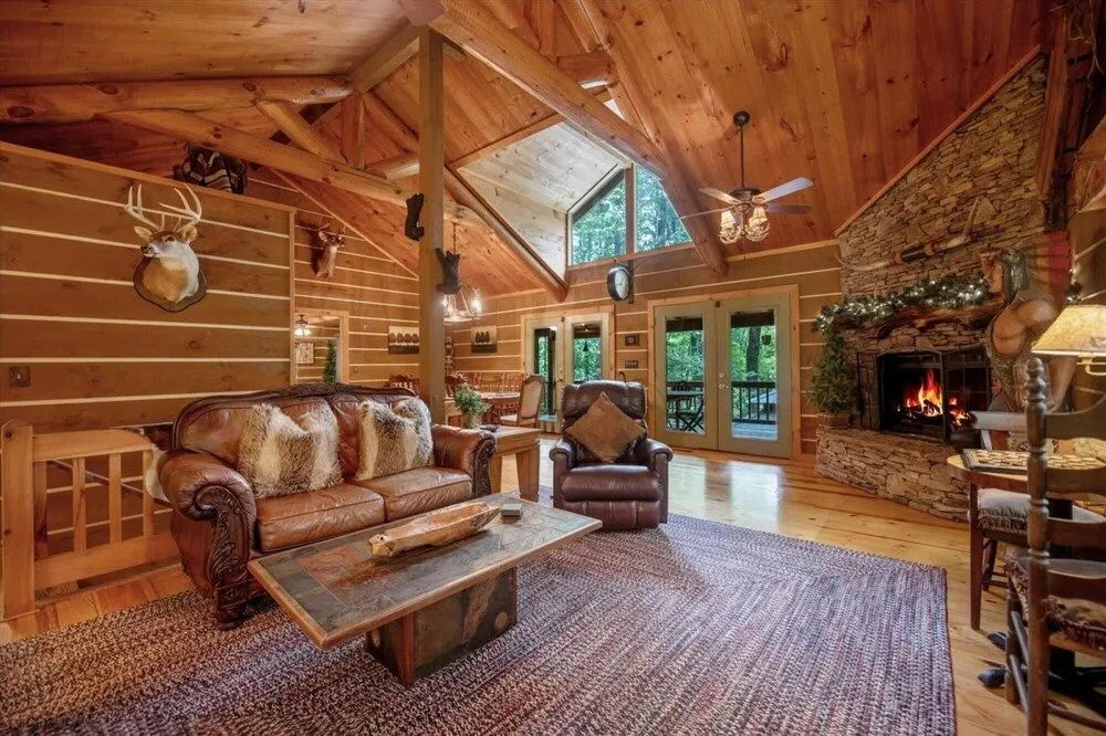 Drifting Feather-waterfront Cabin Nestled in a Secret Garden