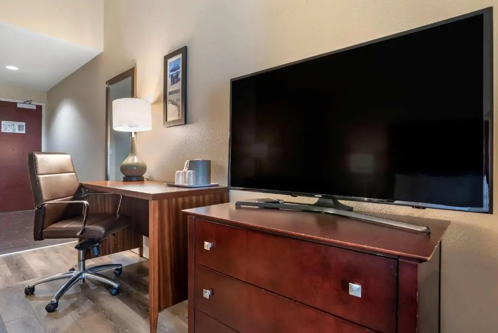 Comfort Inn & Suites Fort Walton Beach - Destin West