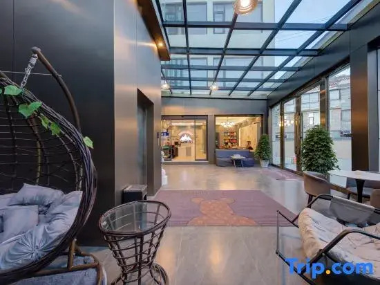 Meet the Oxygen-Rich Stay: Taktse Ancient City Guesthouse