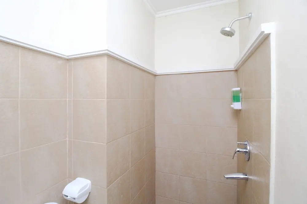 Airy Pejaten Barat 36 Jakarta