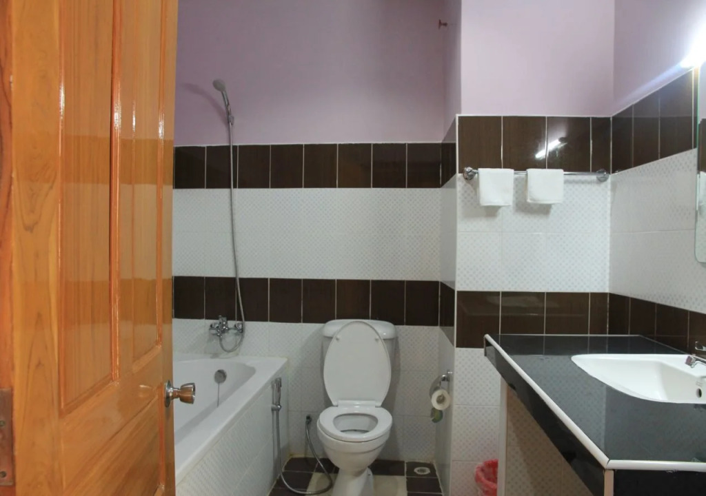Nan Htike Thu Hotel