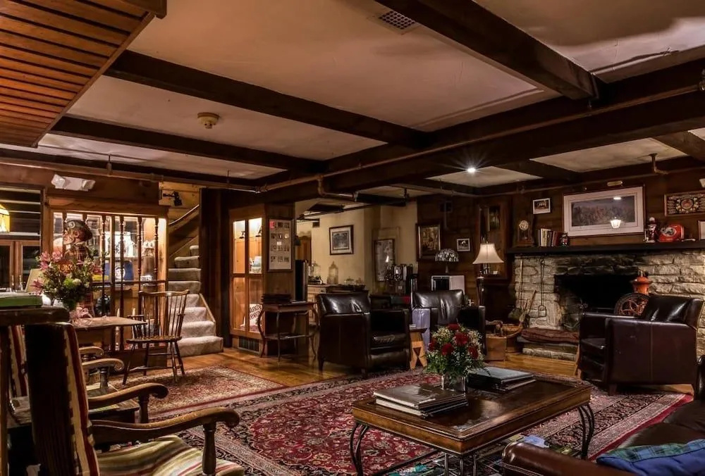 Brae Loch Inn