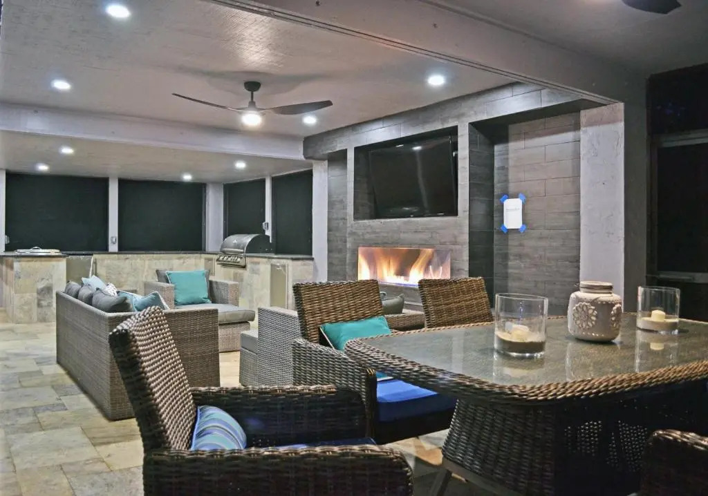 Shell Beach - The Treehouse 210