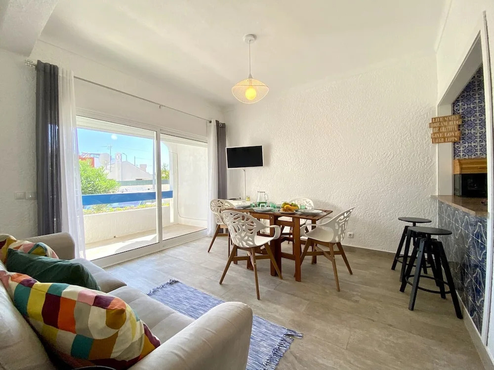 Albufeira Central 5 by Homing