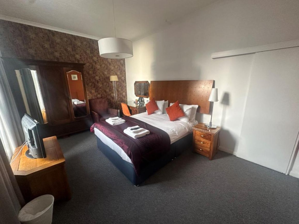 West Rocks Hotel