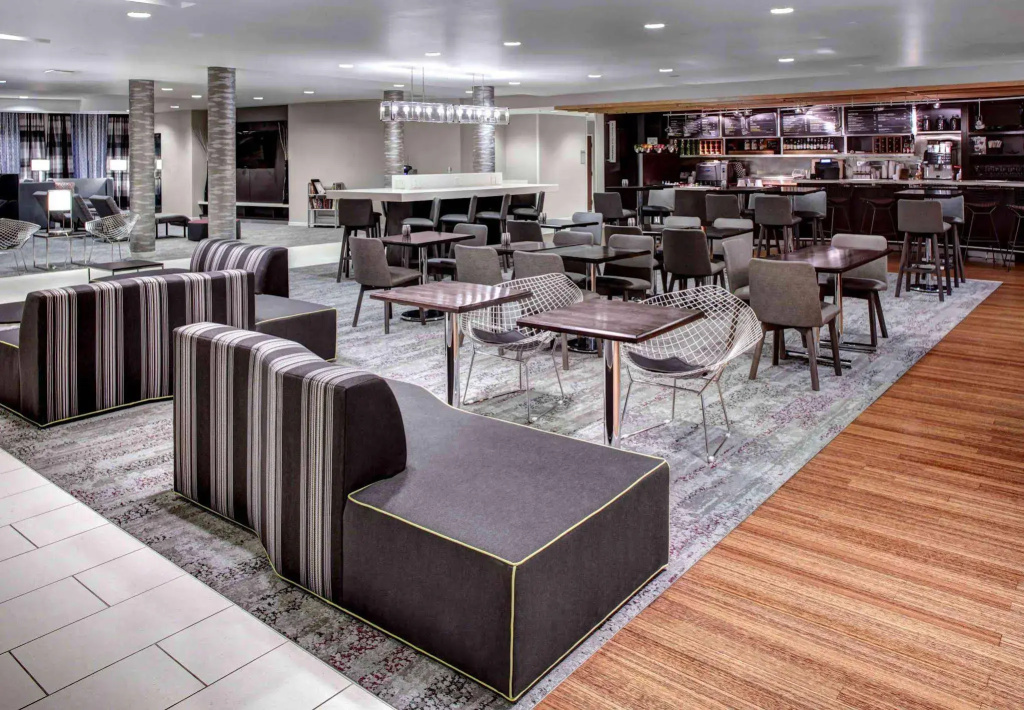 Courtyard by Marriott Richmond North