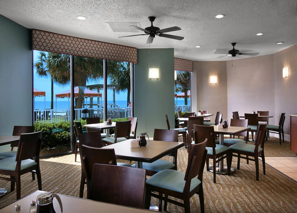 Breakers Oceanfront Boutique Resort on 27th