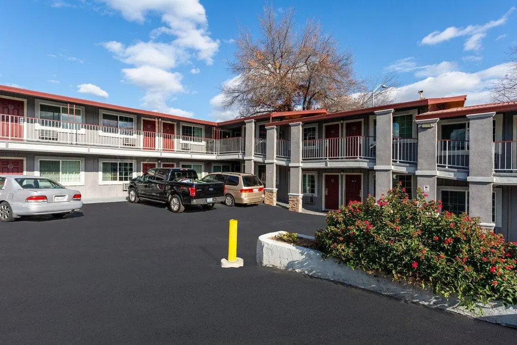 Red Roof Inn Redding