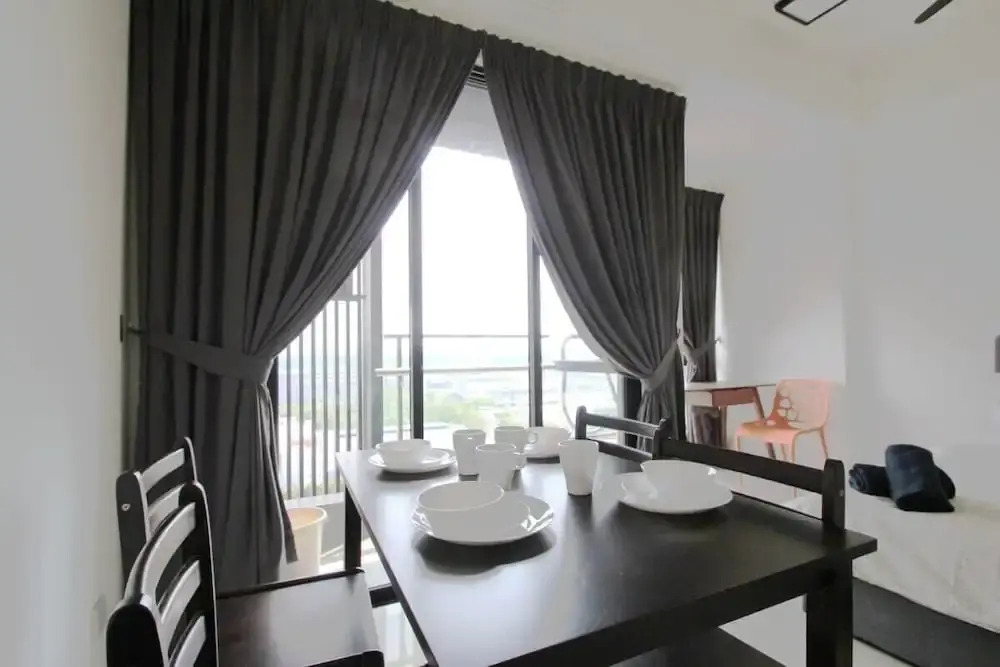 A Lovely, Utropolis Studio Near Kdu, Free Parking