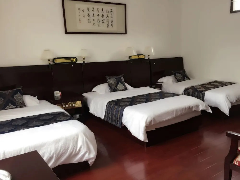 WEI SHAN Hotel