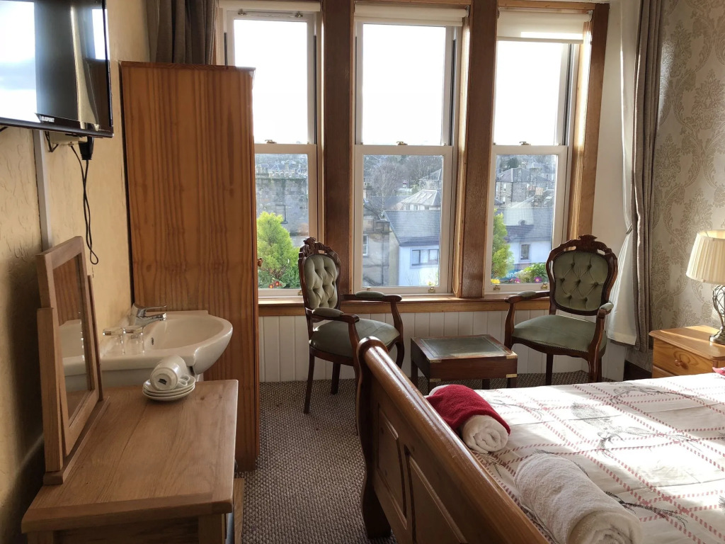Castle Walk Bed & Breakfast