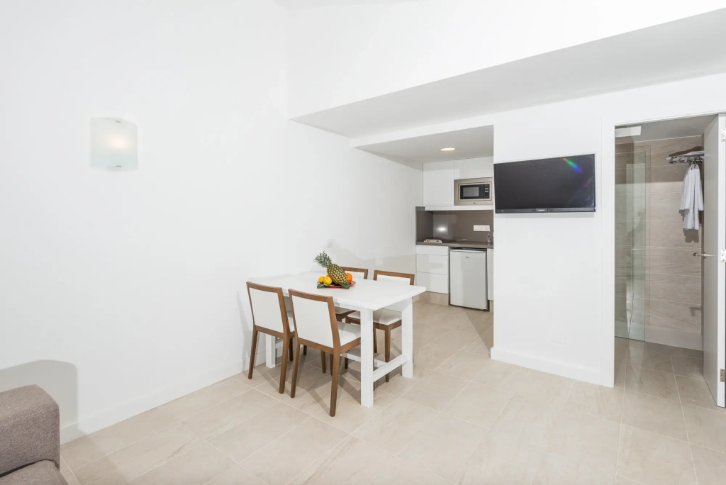 Sagitario Menorca Mar Adults only