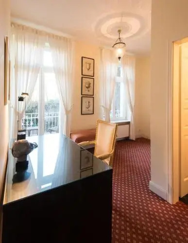 Guesthouse Dirazi
