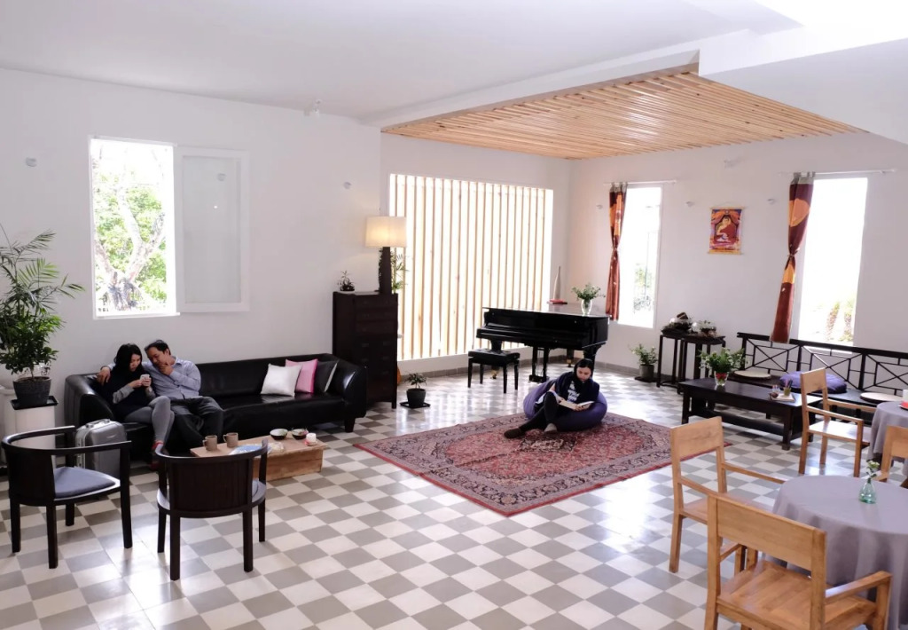 Lu Tan Residence