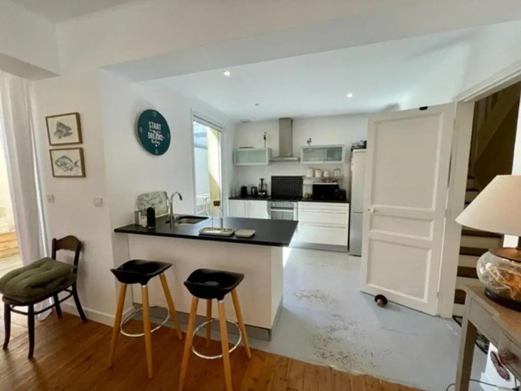 Maison atypique 5 pièces 160m², centre Quiberon, proche plage et commerces - FR-1-478-227