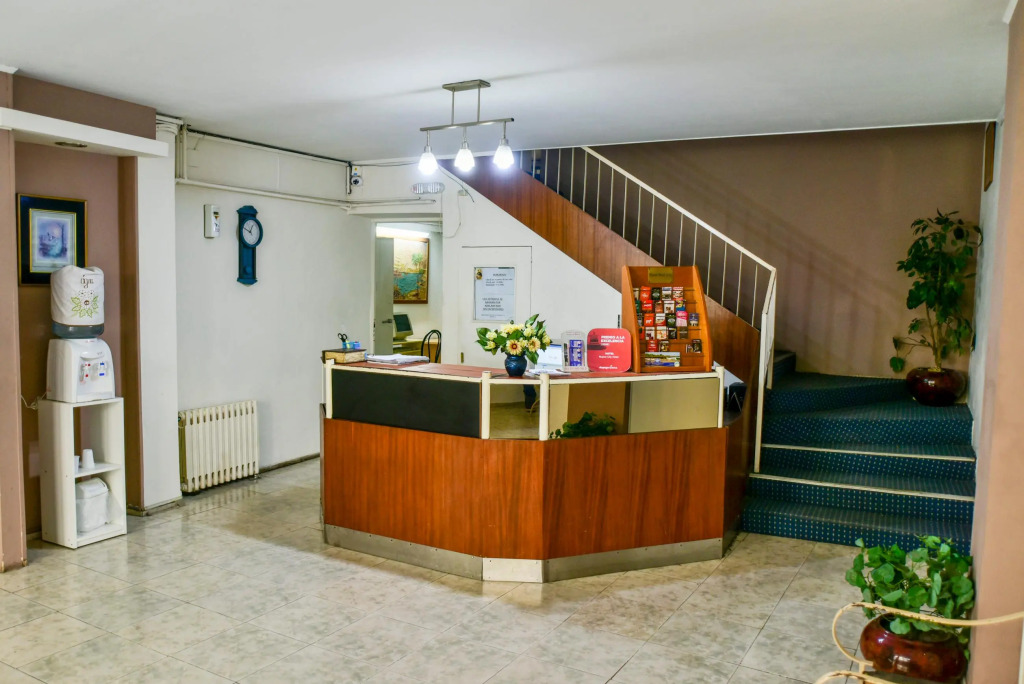 Nuevo City Hotel