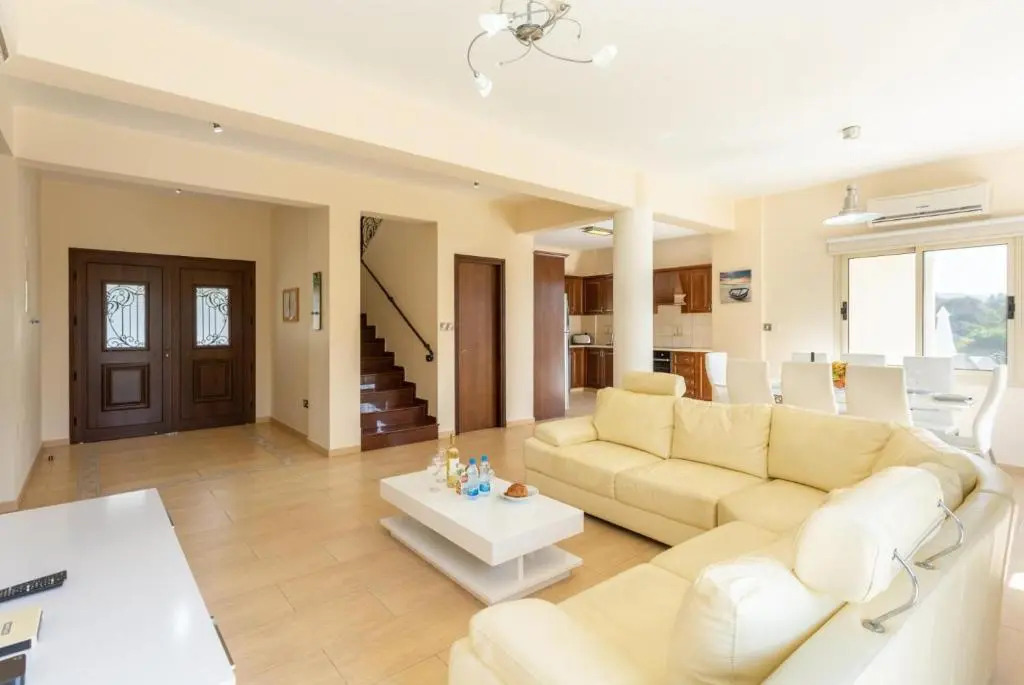 Rose Villas Collection