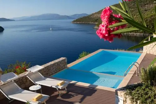 Villa Kastos - Stylish Luxury Villa with Direct Sea Access