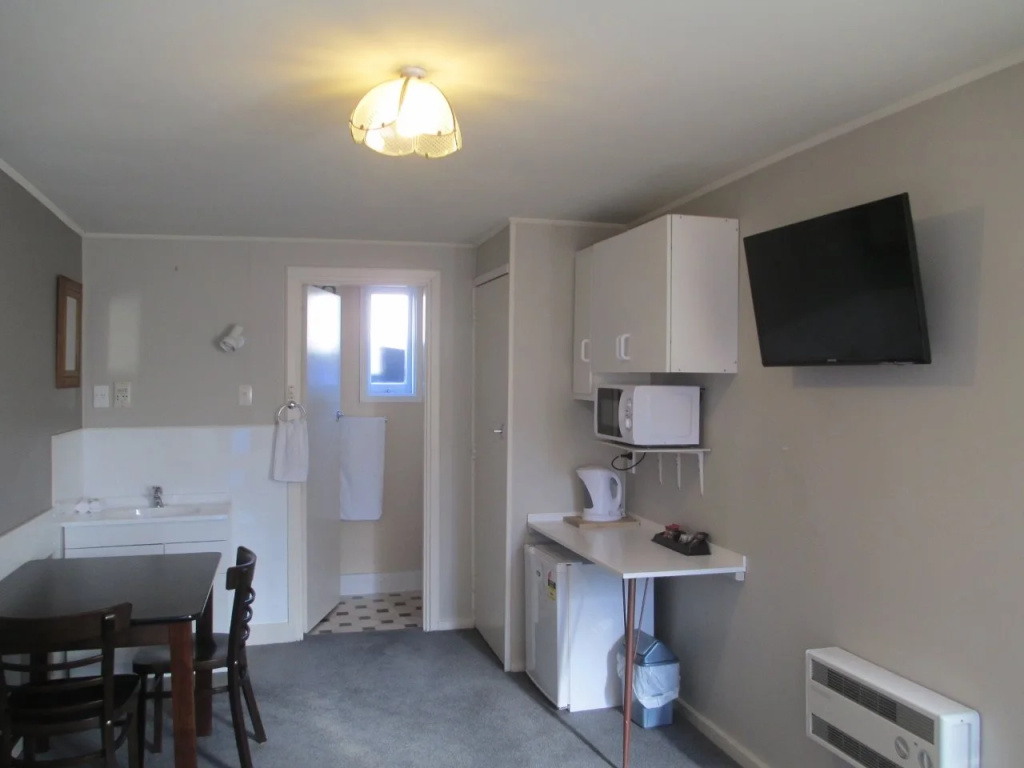 Merivale Court One Bedroom Apartment