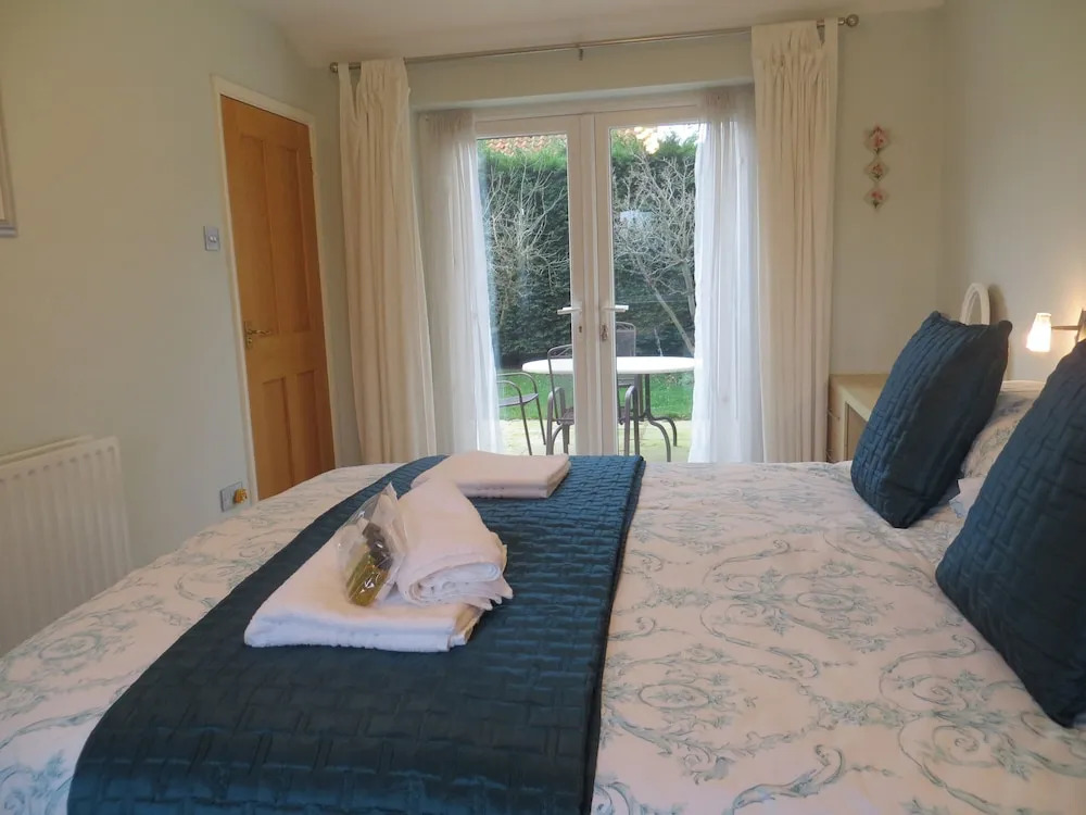 Little Hayman Lodge- Suit Solo Travellers/couple