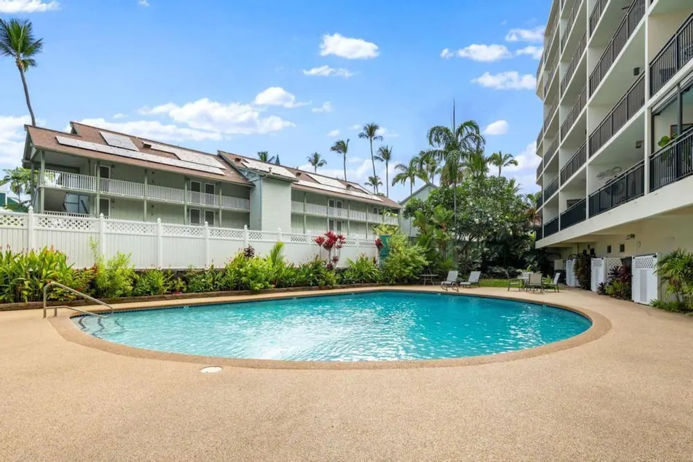 Big Island Kona Ali'i by Coldwell Banker Island Vacations