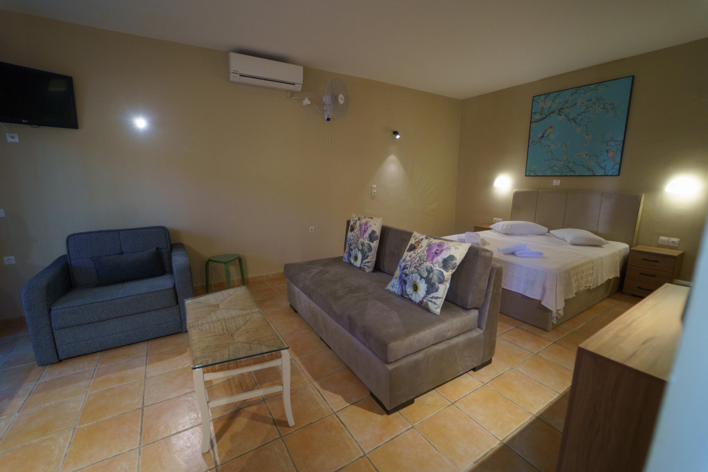 Rouda Bay Beach Hotel