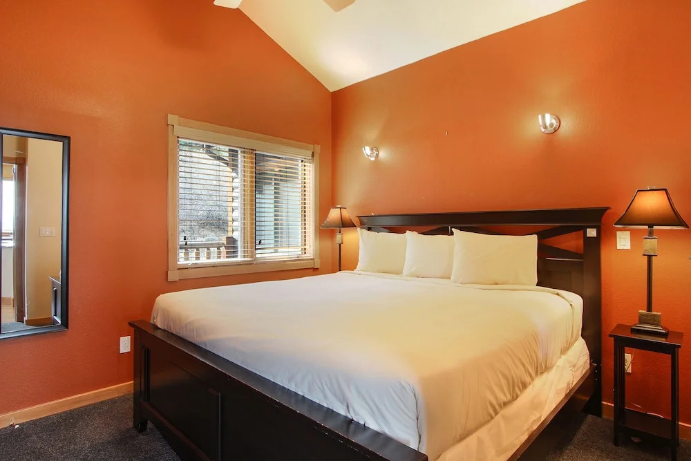 Meadow Mountain 27A - 3 Br Condo