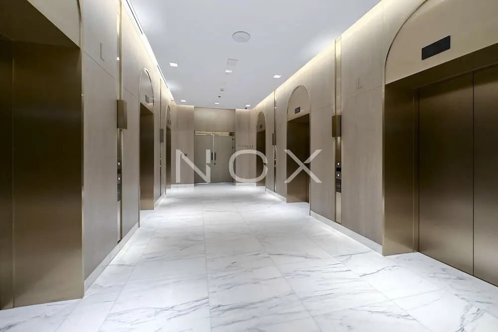 Modern 1BR 15th Floor Palace Residence