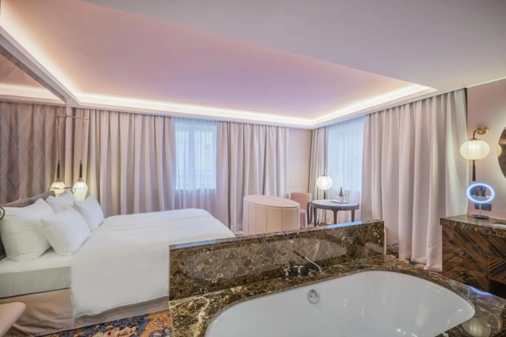 Hotel Topazz & Lamée