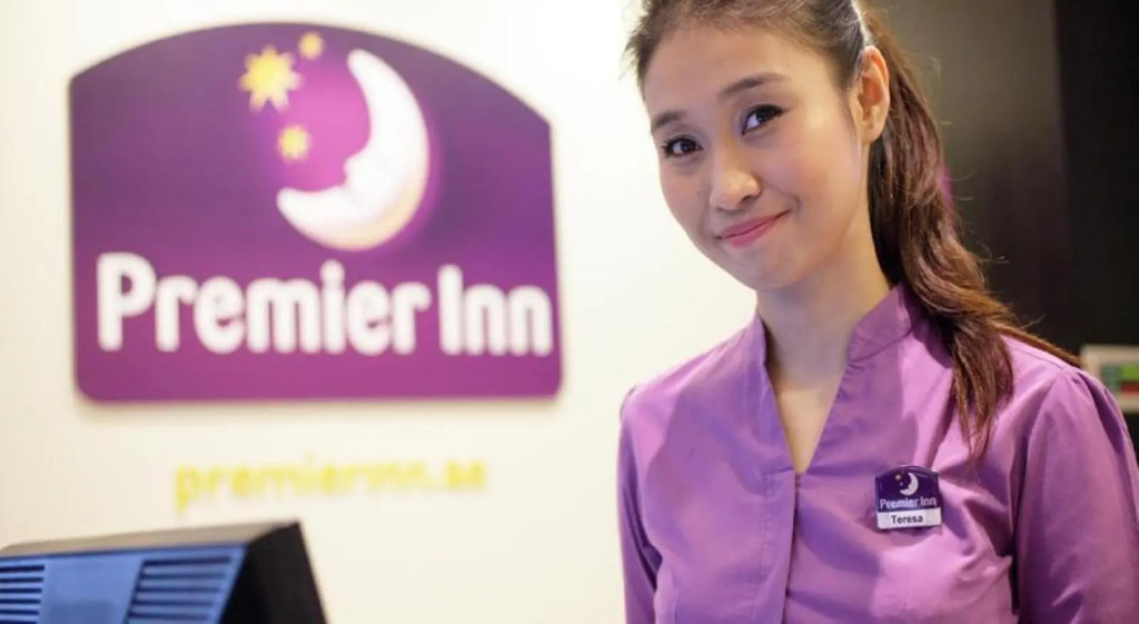 Premier Inn Dubai Investments Park - An Emirates Group Company