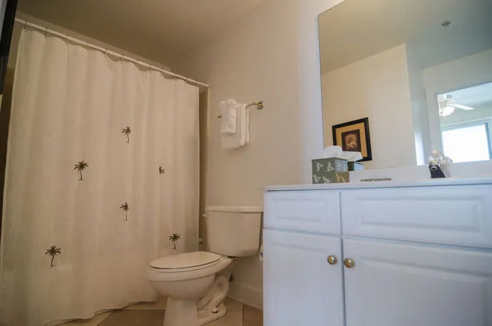 Twin Palms 904