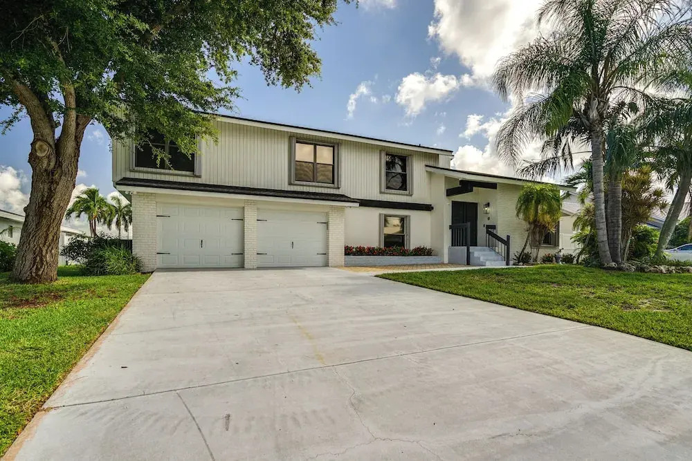 Waterfront Home w/ Gulf Access & Fishing Dock