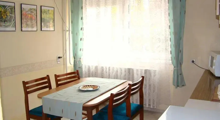 Holiday Apartmanház Gyula