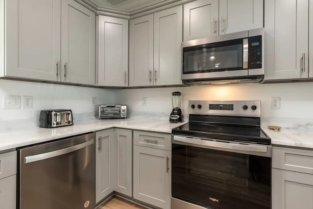 Beautiful C's - 2924 Bienville Blvd 5 Bedroom Home