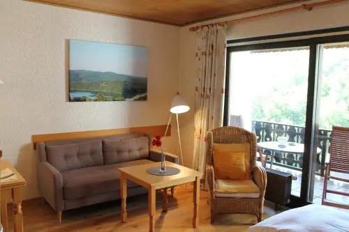 BELVEDERE Appart & Chalet - Ihr Zuhause auf Zeit am Edersee - Ihr Geschenk die GästeCard GrimmHeimat